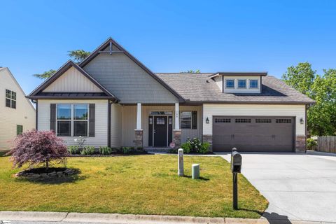104 Applehill Way