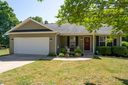 104 Lochenshire Place sold home in Belton, SC