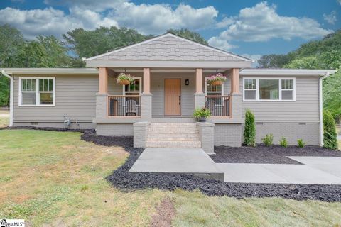 7 Cardinal Drive sold home in Cardinal Park, Taylors, SC
