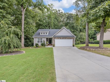 222 Barry Drive sold home in Terrace Gardens, Greer, SC