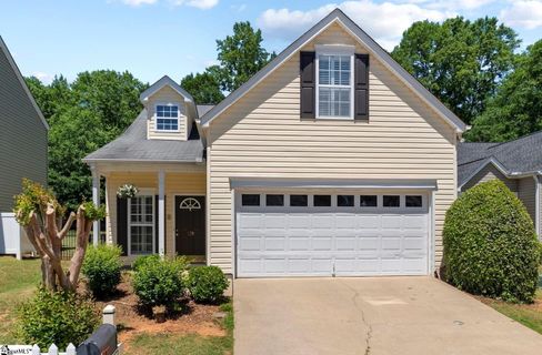 139 Pin Oak Court
