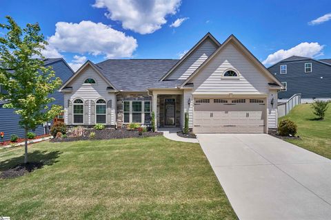 104 Fawn Hill Drive