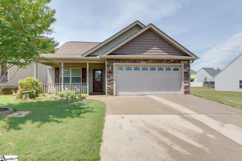 352 Robin Helton Drive sold home in Greene Creek, Boiling Springs, SC