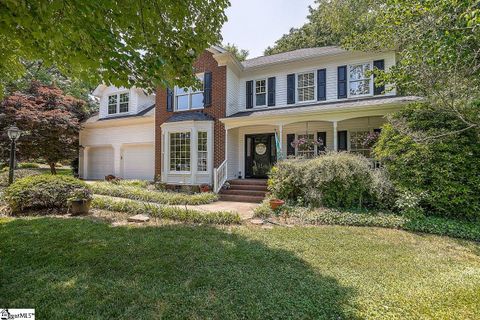 107 Holly Crest Circle