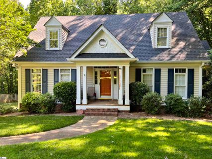 106 Shadow Oaks Drive