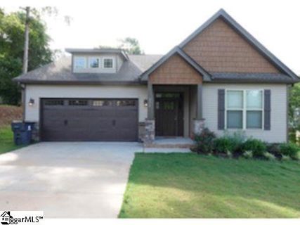 236 Stream Cut Drive sold home in Riverdale, Lyman, SC