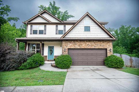151 Autumn Hill Road sold home in Woodland Forest, Greer, SC