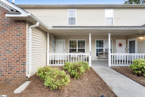 111 B Reef Court sold home in Magnolia Reef, Easley, SC