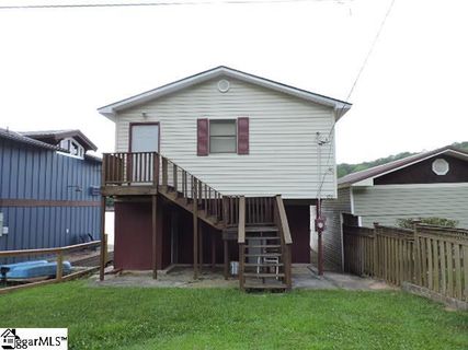 1256 E Lakeshore Drive