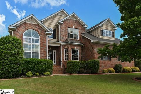 502 Gladstone Way