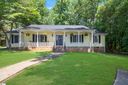 329 Saratoga Drive sold home in Greer, SC