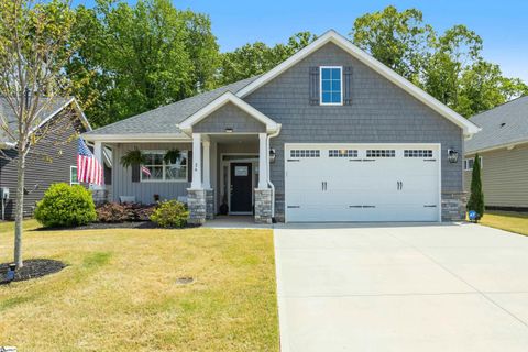 211 Nantallah Trail