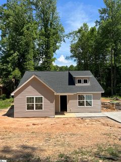 105 Branchwood Drive sold home in Green Forest, Liberty, SC