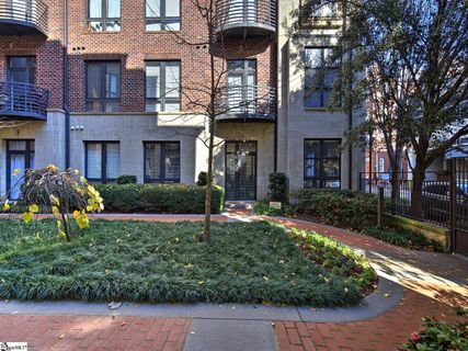 224 S Laurens Street Unit 105 sold home in Poinsett Corners, Greenville, SC