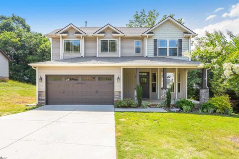 232 Stream Cut Drive sold home in Riverdale, Lyman, SC