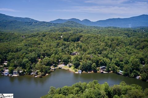 2285 W Lakeshore Drive