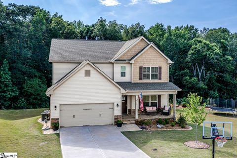 15 Harvestwood Place