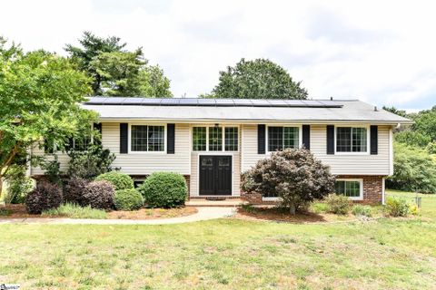105 Braddock Drive