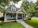 303 S Woodrow Street sold home in Clinton, SC