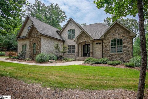 127 Turnberry Drive