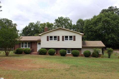 Previously sold for $305,000