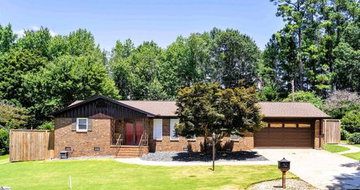 4 Broomfield Drive sold home in Mountain Shadow, Greenville, SC