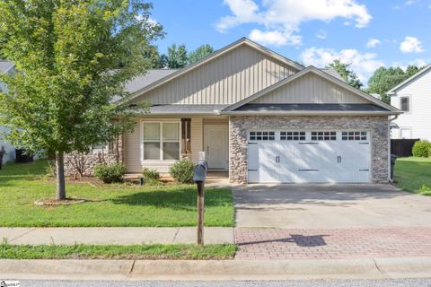 149 Midwood Road sold home in White Oak Ridge, Travelers Rest, SC