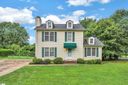 38 Blacks Drive sold home in Greenville, SC