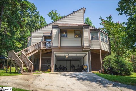 216 Cherokee Drive