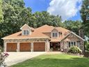 225 E Cranberry Lane sold home in Greenville, SC
