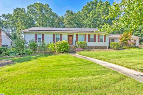 306 Gray Fox Square
