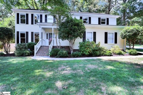 401 Woodway Drive