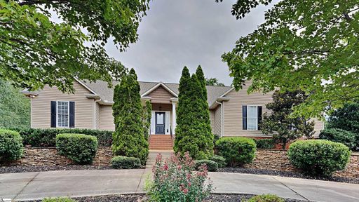 111 Bellamy Close sold home in Mount Vernon Estates, Greer, SC