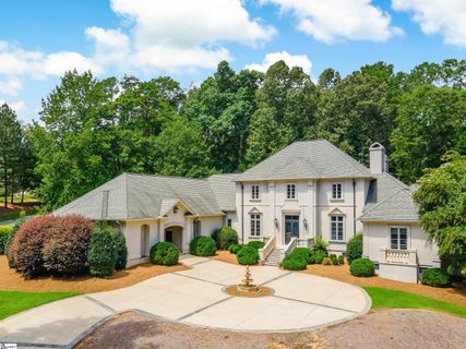 102 Turnberry Drive