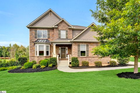 180 Sapphire Pointe Drive