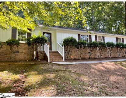 121 Saratoga Drive