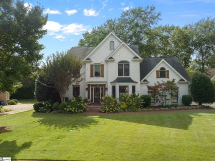 4 Black Pine Court