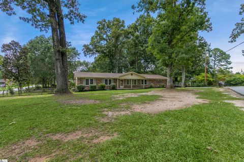 206 Portsmouth Drive