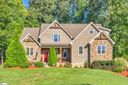 172 Upper Lake Drive sold home in Easley, SC