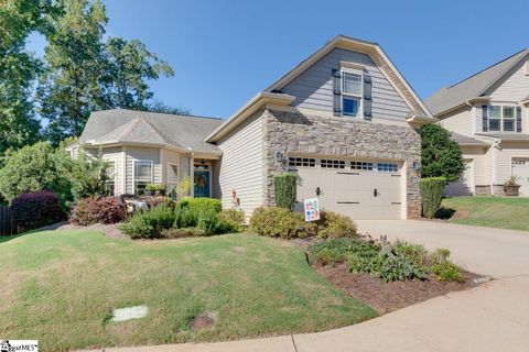 202 Romsey Circle