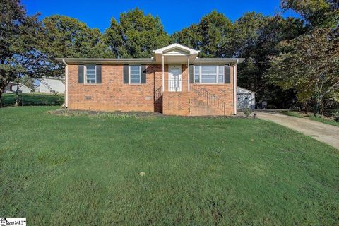 36 Maxie Avenue sold home in Cochran Heights, Greenville, SC