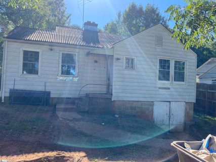 7 Sunshine Avenue sold home in Cherrydale, Greenville, SC