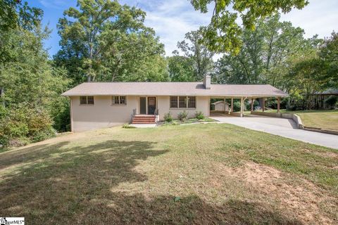 208 Vesper Circle sold home in Sunset Heights, Mauldin, SC