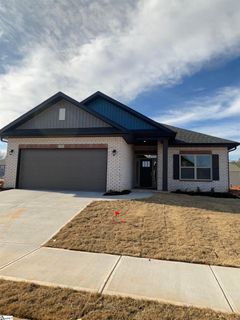 35 Woodcross Drive