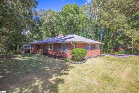 261 Holly Drive