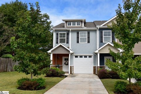 105 Valley Creek Drive sold home in The Townes At Valley Creek, Boiling Springs, SC