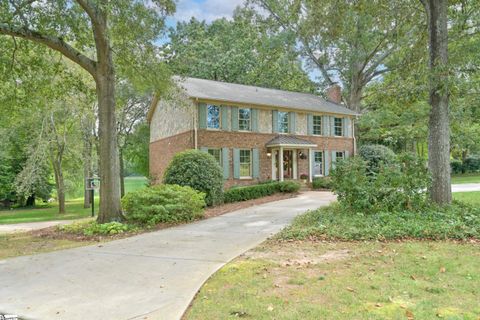 100 Stonehedge Drive sold home in Foxcroft, Greenville, SC