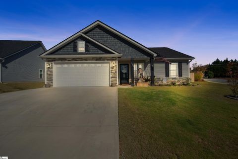 1000 Rosabella Lane