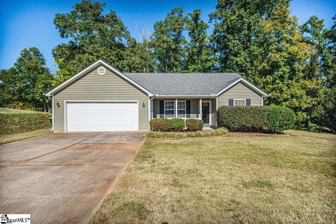 813 Looking Glass Court