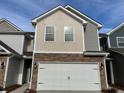 206 Reynard Trail